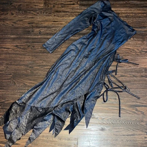 One of a kind 🐍 - Picture 2 of 9